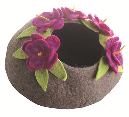 Le Sharma Deluxe Wool Cat Cave Bed (Large) | Handmade with 100% Natural Merino Wool | Eco Friendly Felt Cat Cave for Cats and Kittens
