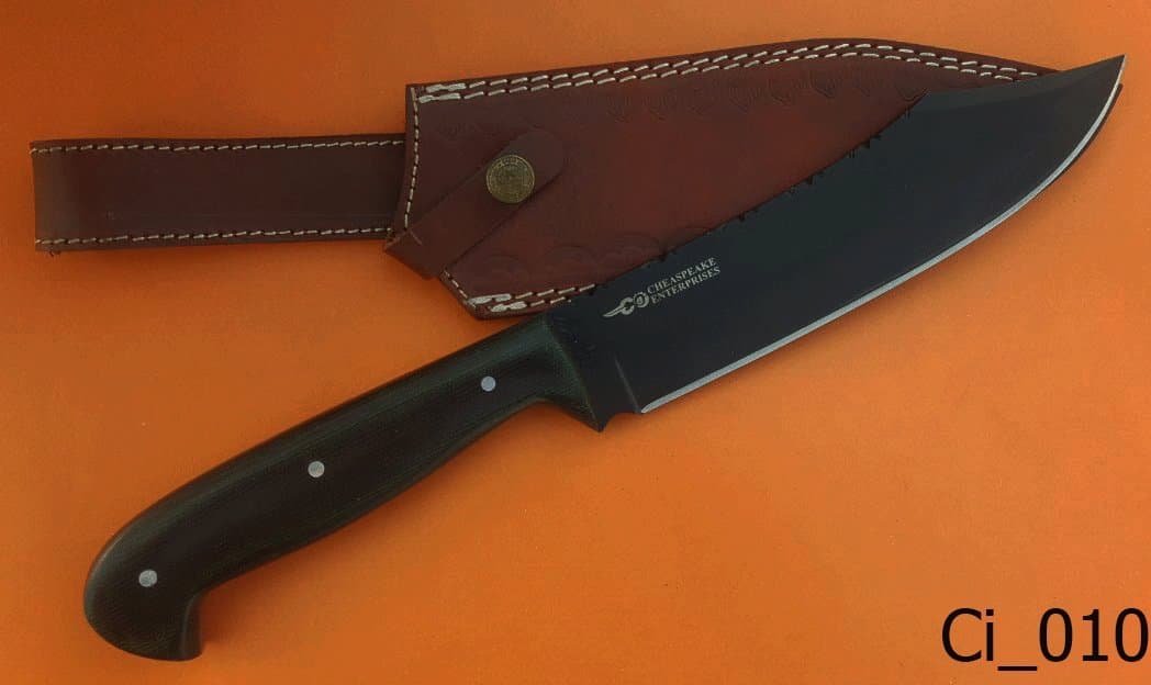 Black colored Blade Hunting Knife with Leather Sheath.
