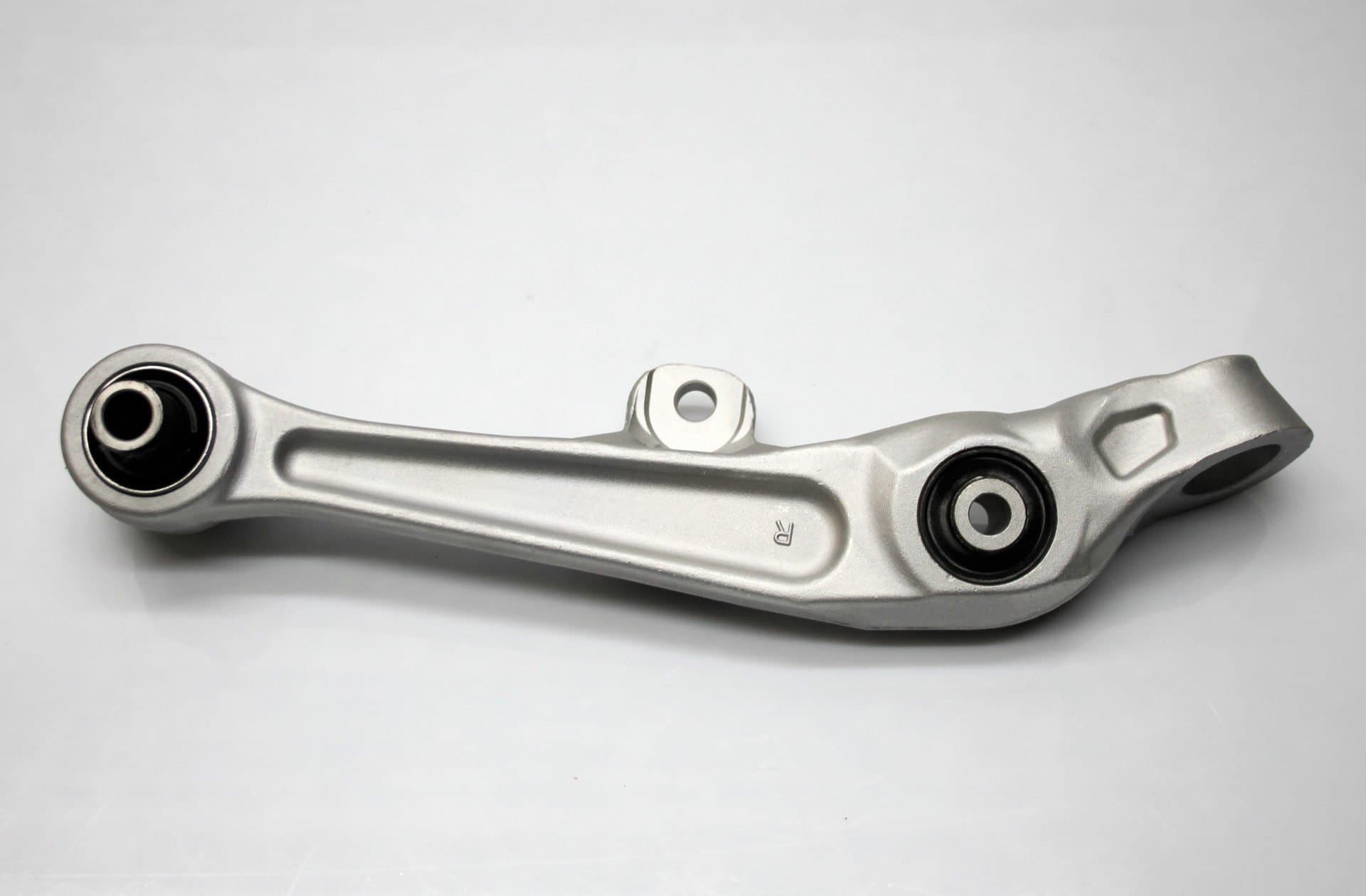 Dakatec 100582 Suspension Arm Front LH – Lower