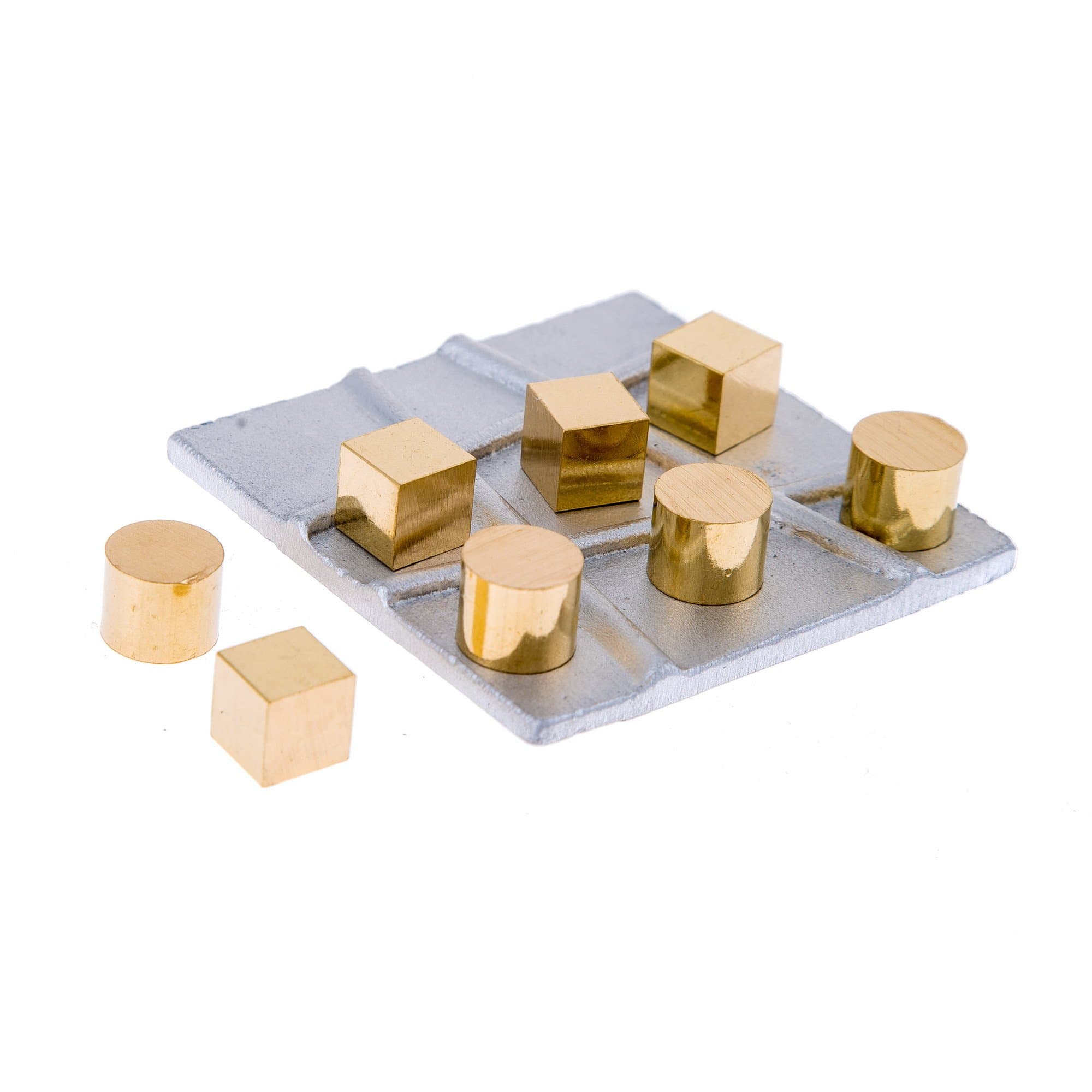 Modern Solid (Aluminum & Brass) Metal Handmade, Decorative Tic Tac Toe Board Game, Cubes & Cylinders Design, Silver & Gold Color, 7.5x7.5cm (2.9''x2.9'')