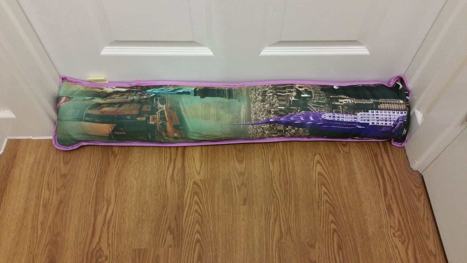 The Earl® PLAIN & PRINTED Fabric Home Door DRAUGHT Excluder ~ Decorative Door Window Draft Guard /Stoppers~ Polycotton Warm Cushions ~ Printed LONDON, PARIS, USA ~ONE UK SIZE (New York City)