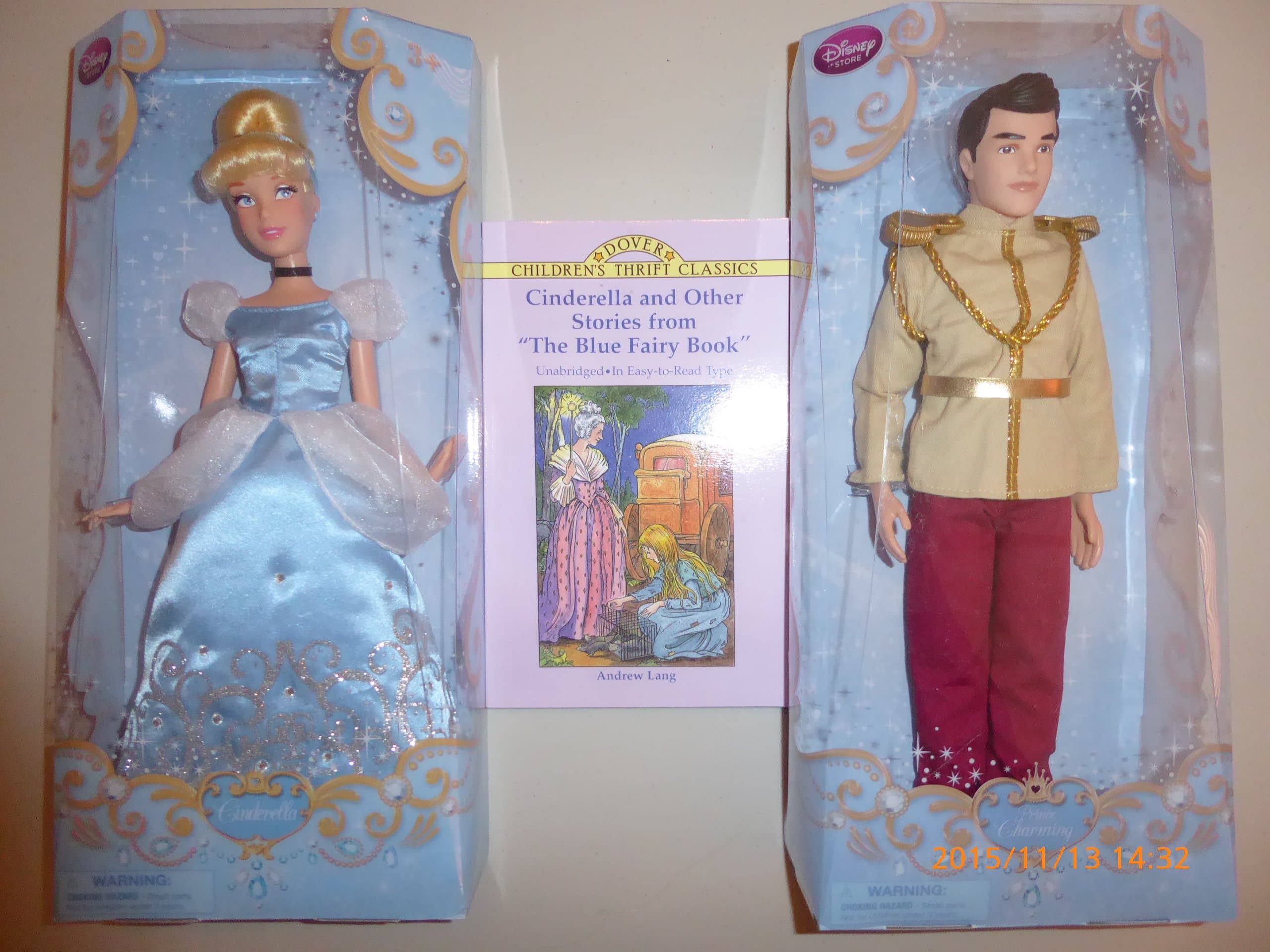Disney 2 Doll Set - Cinderella and Prince Charming plus Book