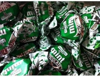 Mint Chocolate Eclairs - 227g (half pound))