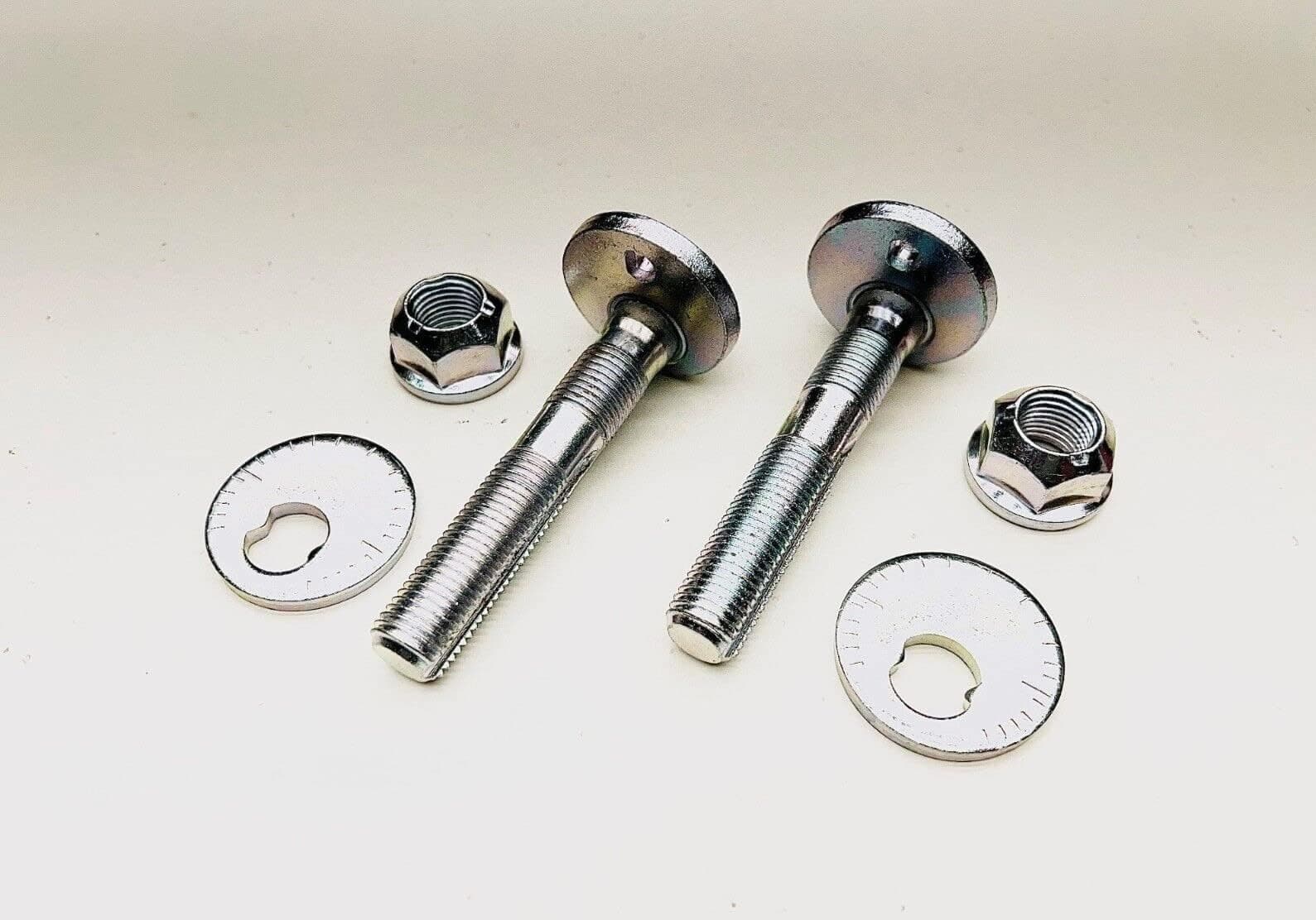 2 x Rear Eccentric Camber Adjustment Bolt Kit Compatible with TOYOTA RAV 4 2005+ SMB/TY/053A