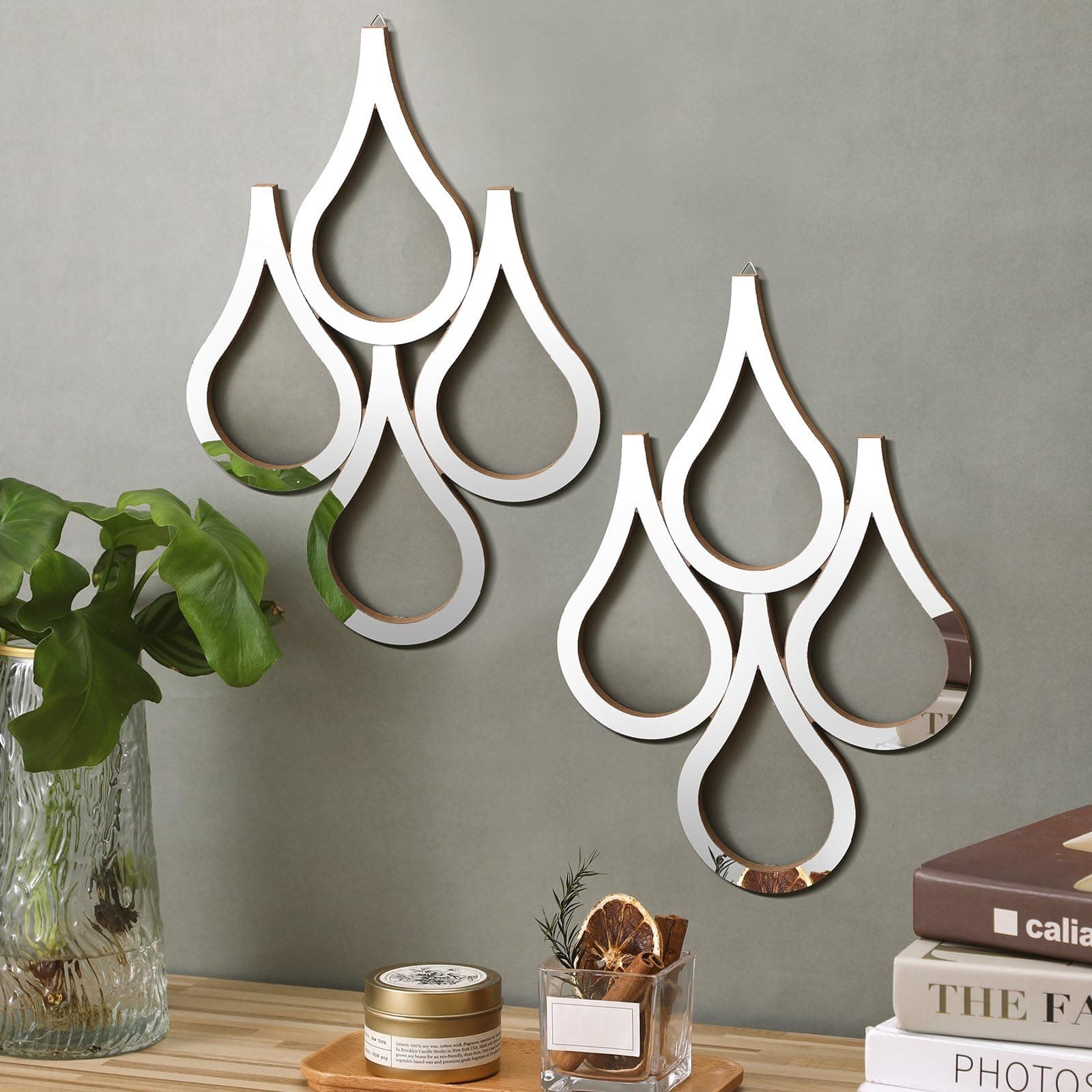 Weysat 2 Pieces Teardrop Wall Mirror Hanging Wall Mounted Decorative Accent Mirror for Home Living Room Bedroom Bathroom, 15.7 x 11 Inch(Silver)