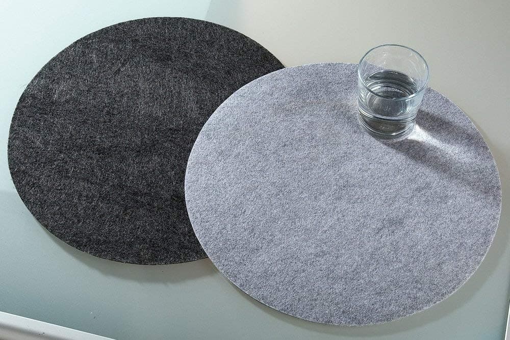 Round Felt Placemat, Set of 4, Dark Grey