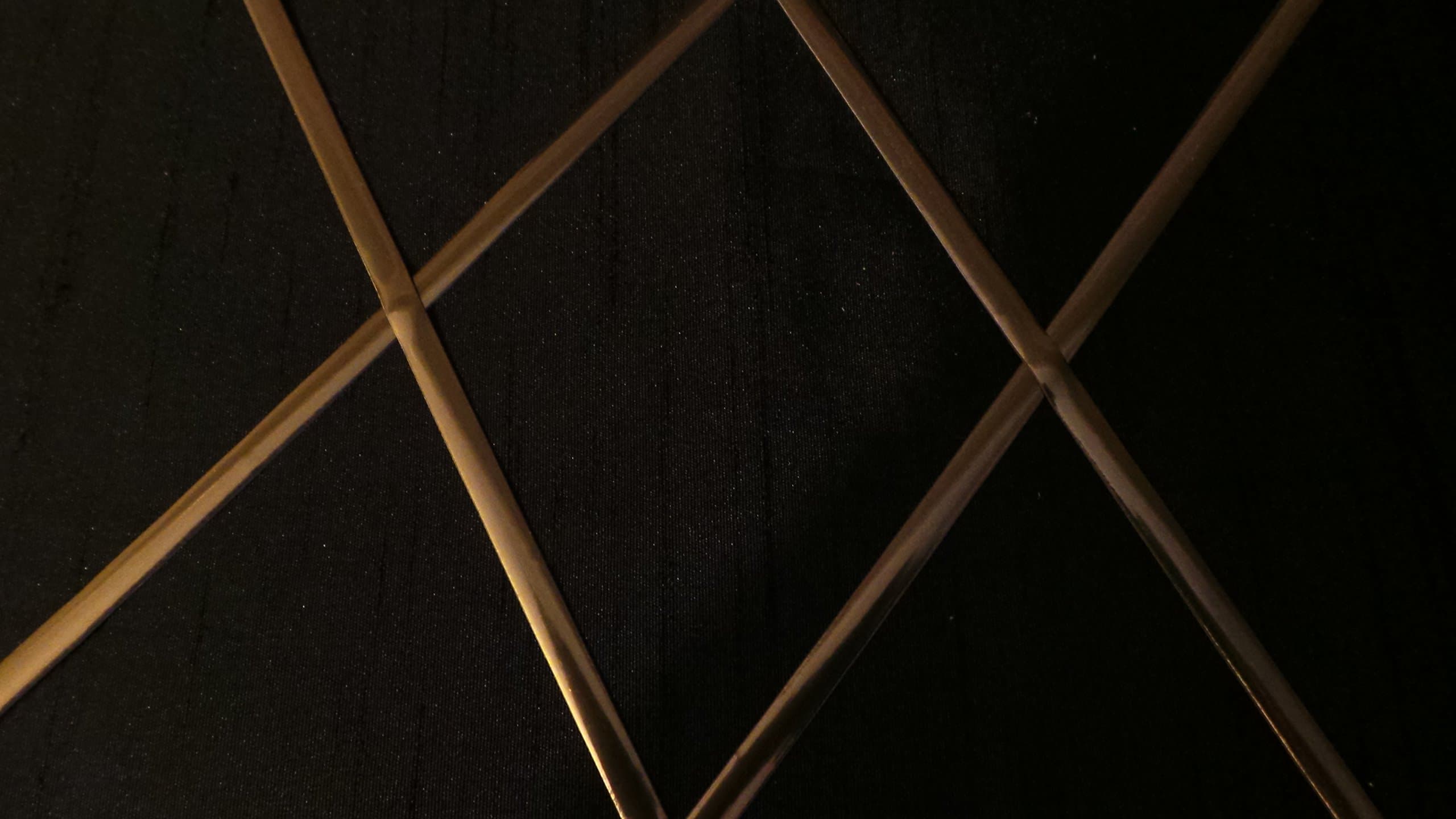 Self Adhesive Window Lead Strip, Creating Stunning Decorative Designs, Adhesive Lead Strips Coil For Windows, Window Lead Template – Gold/Brass Finish – Free Standard Template – 9mm x 5m