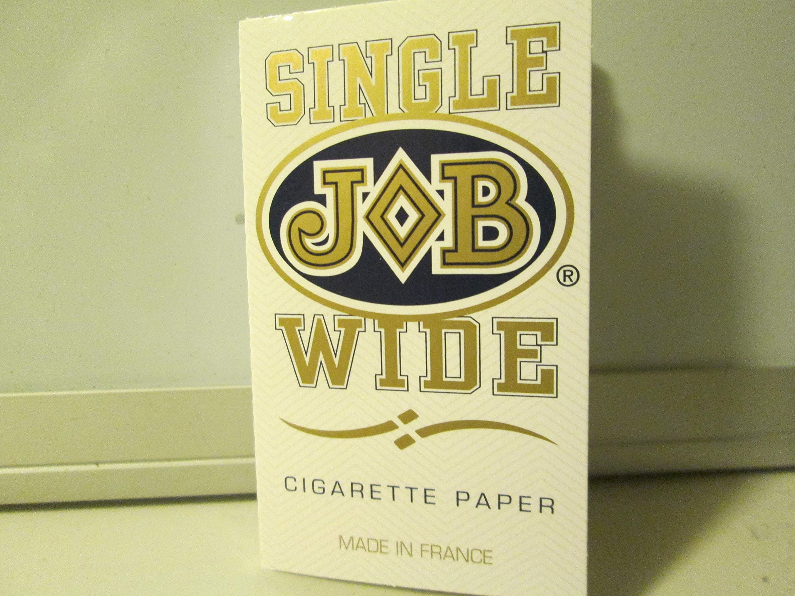 Job 1.0 Single Wide Rolling Papers-10 Packs-32 Leaves each Pack