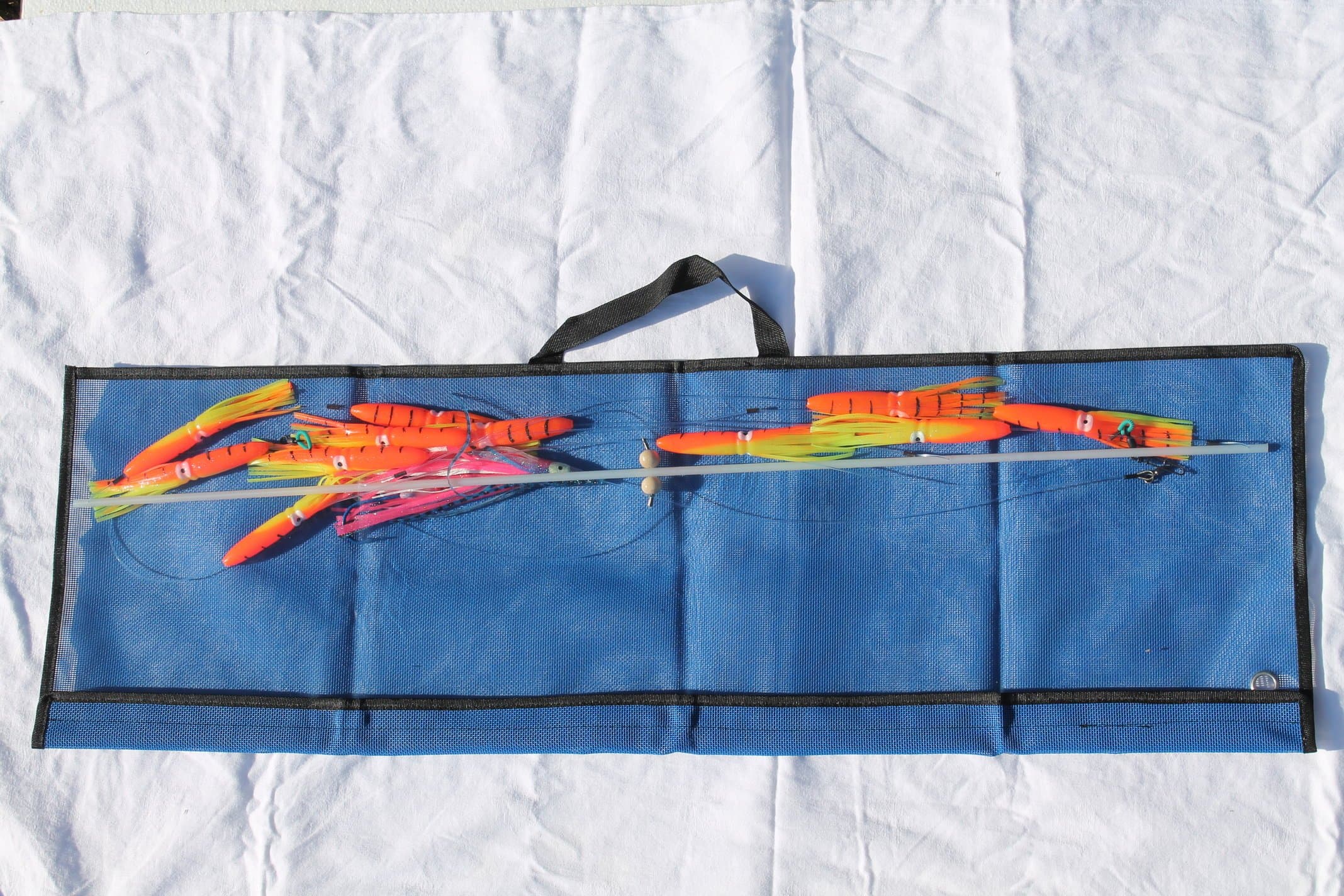 36-Inch Flexible Spreader Bar w/FIRETIGER Squids, Hook Lure, and Storage Bag