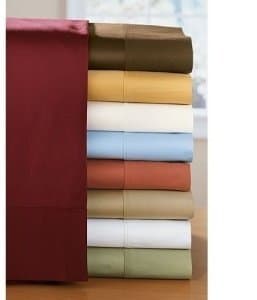 Egyptian Cotton Factory Store Luxurious Burgundy Solid / Plain, Queen Size, 300 Thread Count Ultra Soft Single-Ply 100% Egyptian Cotton 4 Piece Bed Sheet Set (Extra Deep Pocket) - Includes 300Tc Flat, Fitted Sheet And 2 Pillow Cases